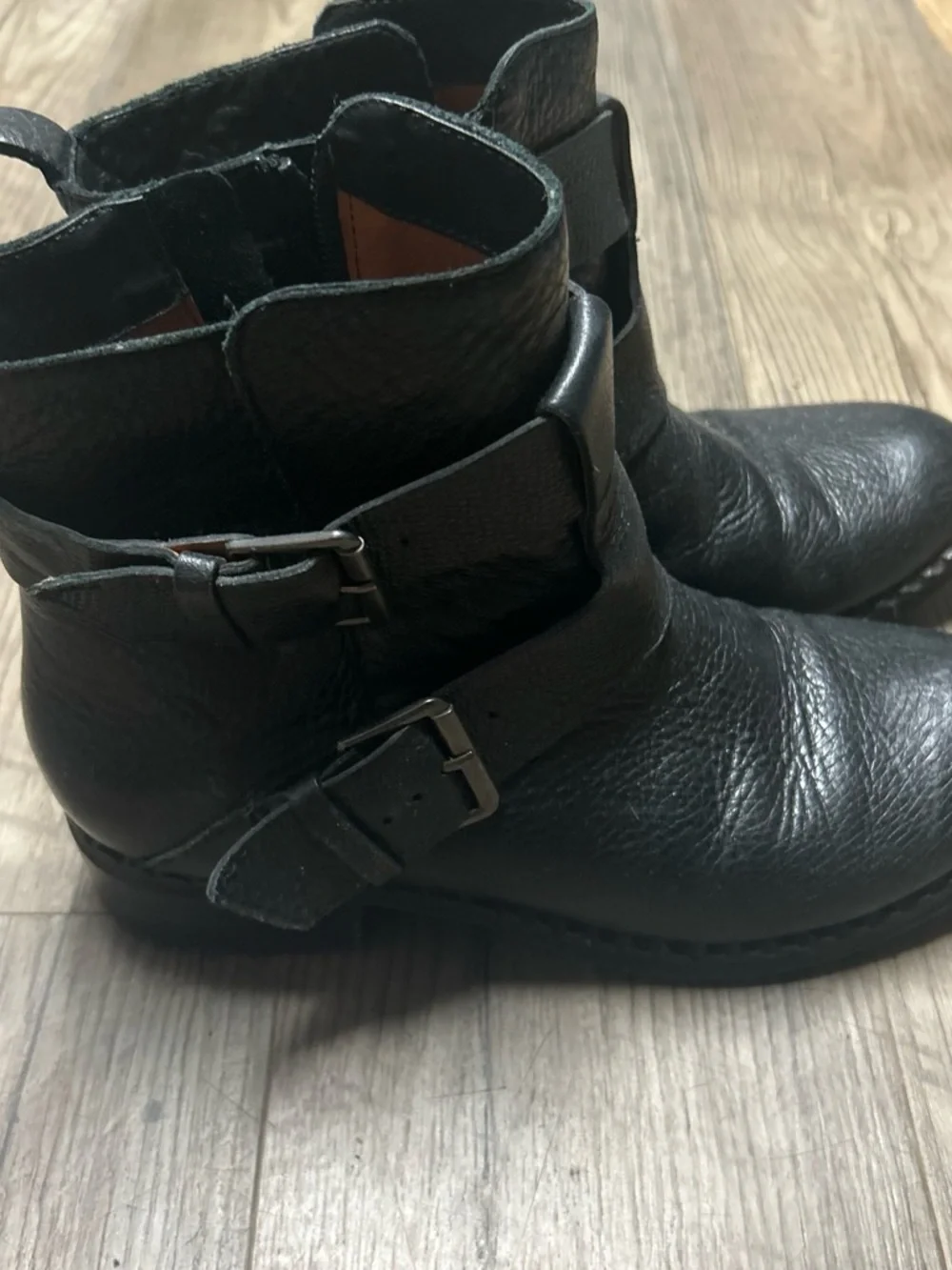 gentle souls by Kenneth Cole  Black Leather Buckle Ankle Boots